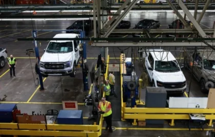 Dua Raksasa Otomotif Jepang