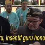 insentif honorer guru