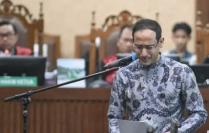 Nadiem Bukan Selembar Berkas