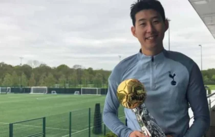 Pemain Terbaik Asia